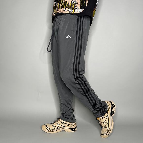 Adidas Sweatpants Dark Grey Polyester Black 3 Stripes - Picture 1 of 4